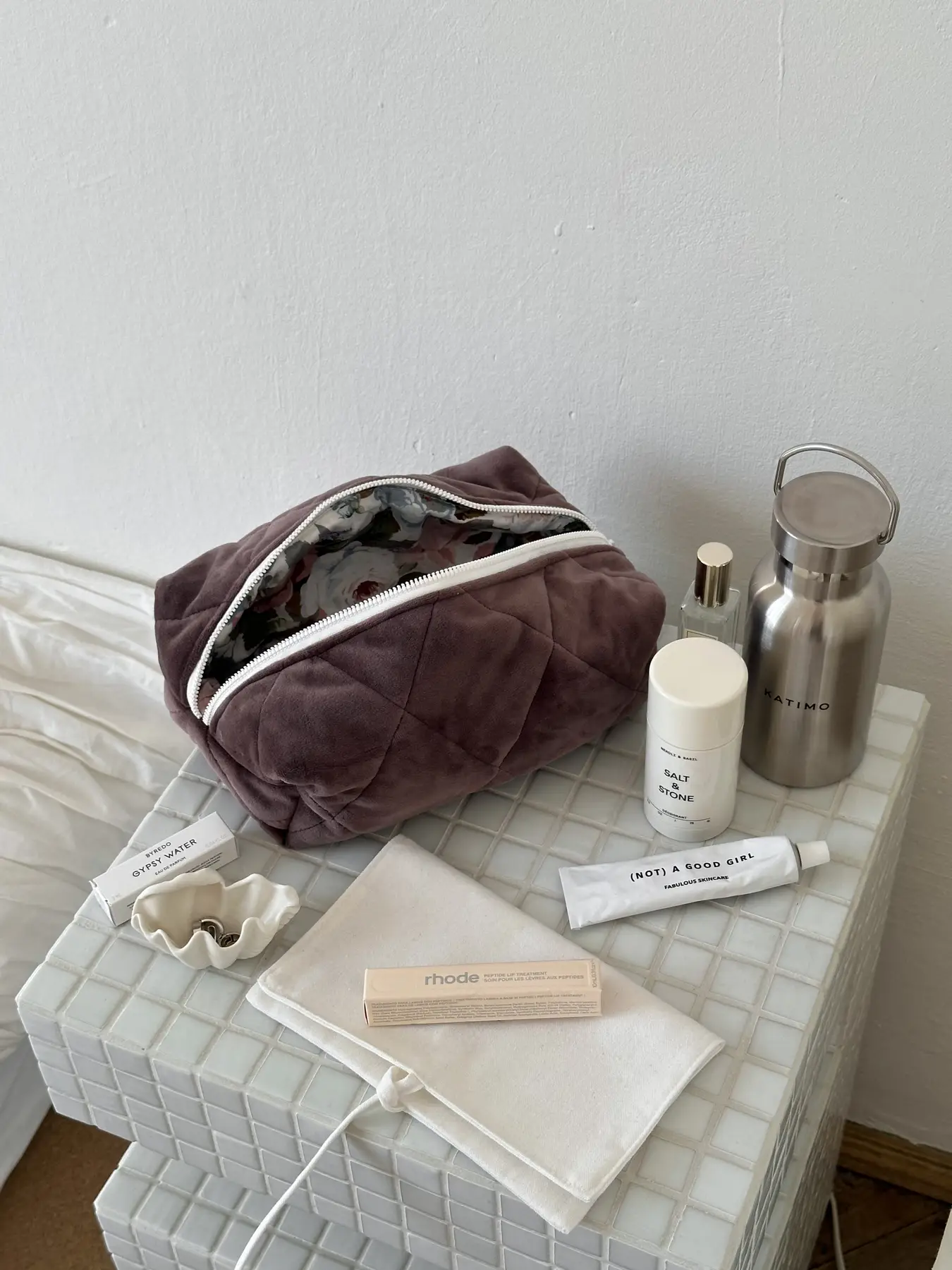 copy_kosmetychka-cutie-medium-24sm-17sm-10sm-550070-80450023764130